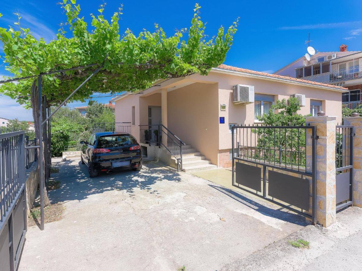 Holiday Home Rovere By Interhome Πούλα Εξωτερικό φωτογραφία