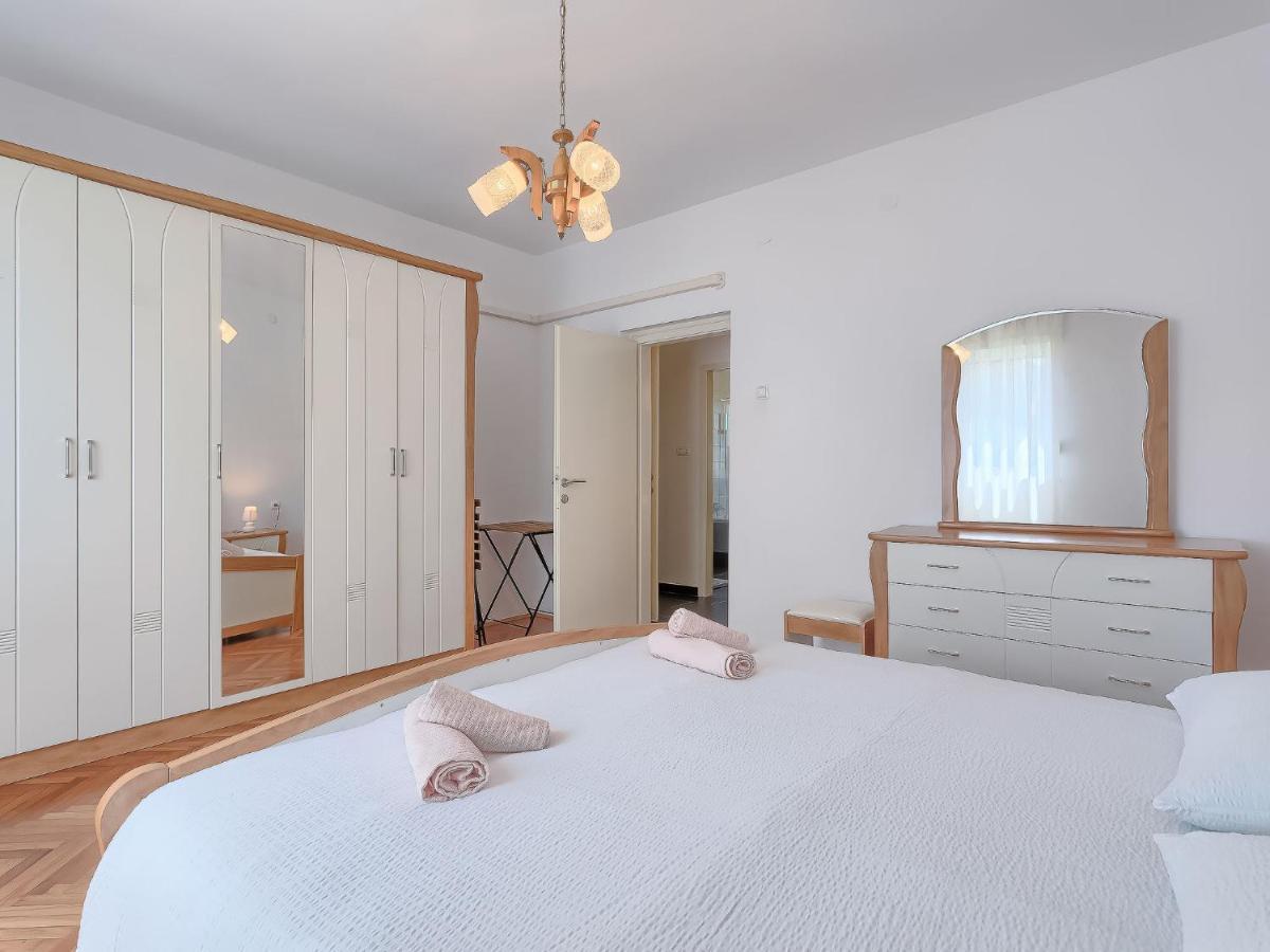 Holiday Home Rovere By Interhome Πούλα Εξωτερικό φωτογραφία