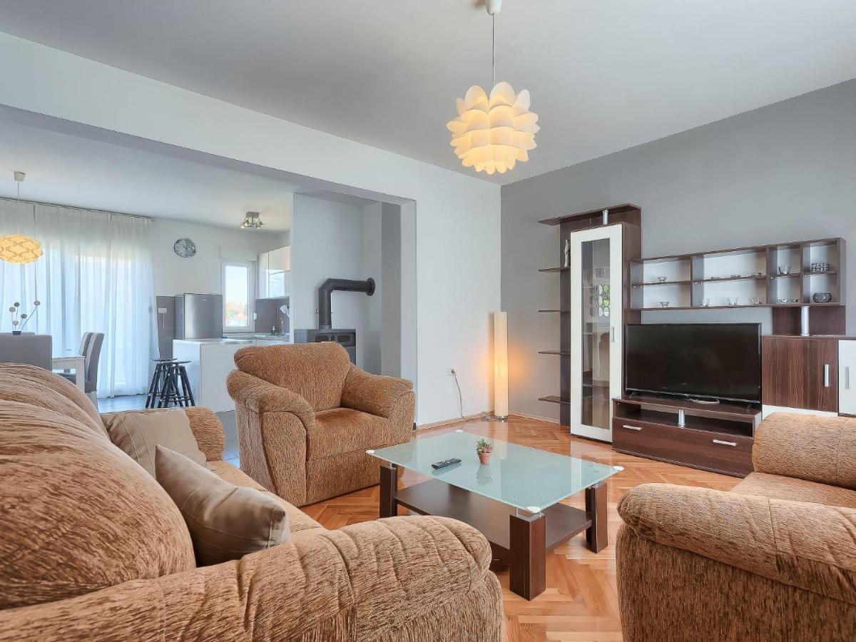 Holiday Home Rovere By Interhome Πούλα Εξωτερικό φωτογραφία